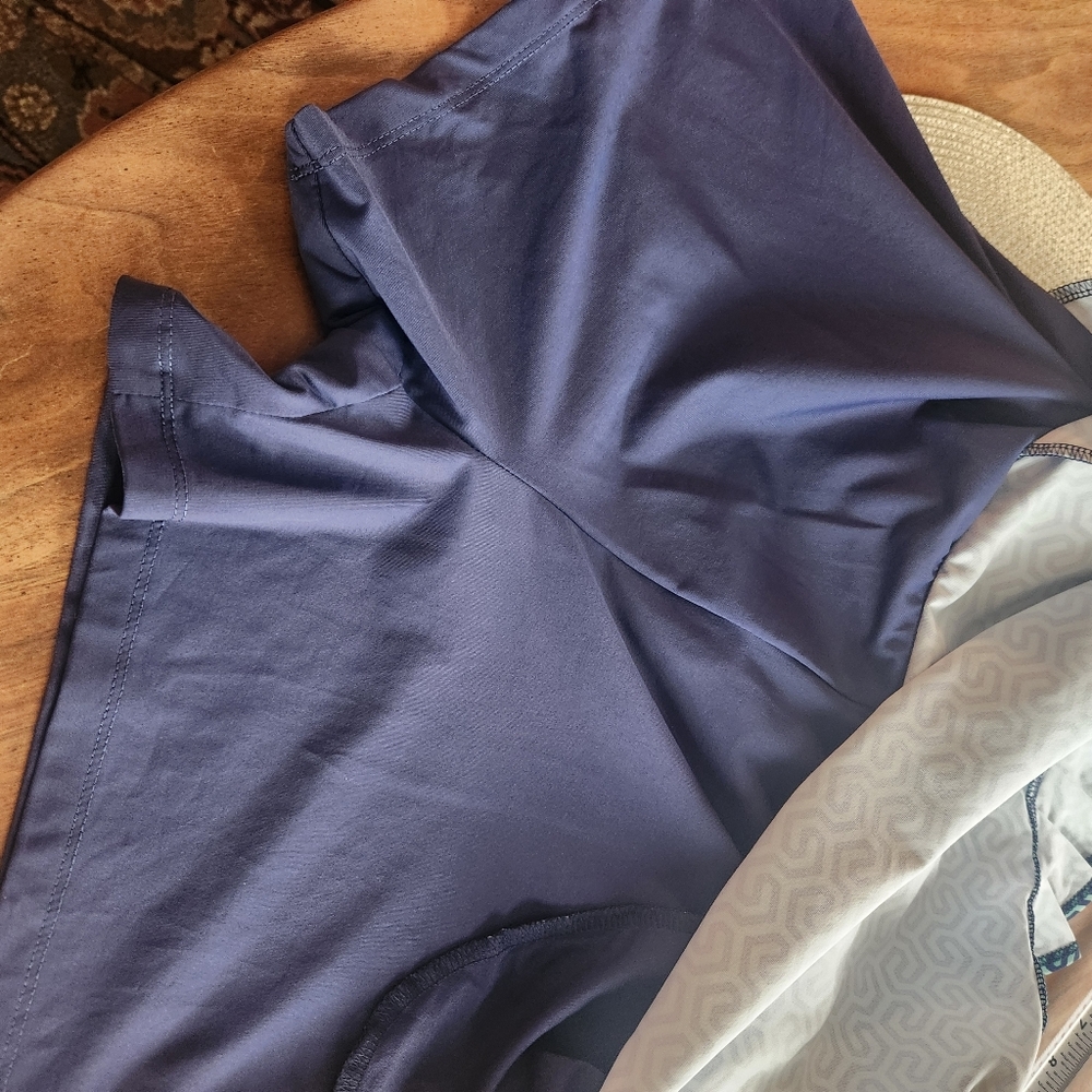J McLaughlin Blue And Green Skort; Size Large - Picture 9 of 12